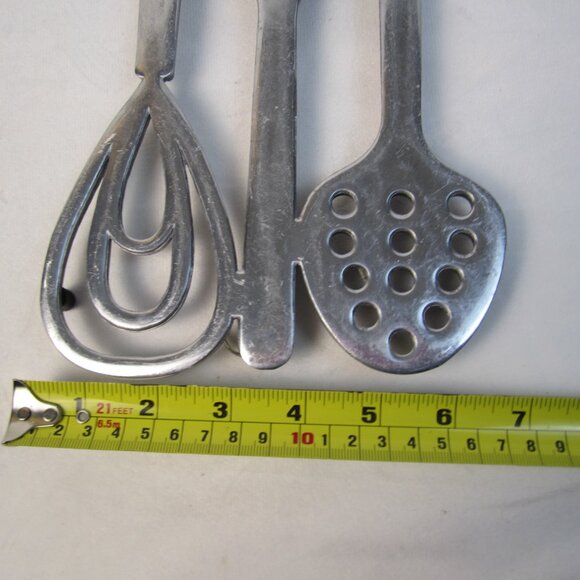 Vintage Copco Metal Trivet - Used - Picture 9 of 9